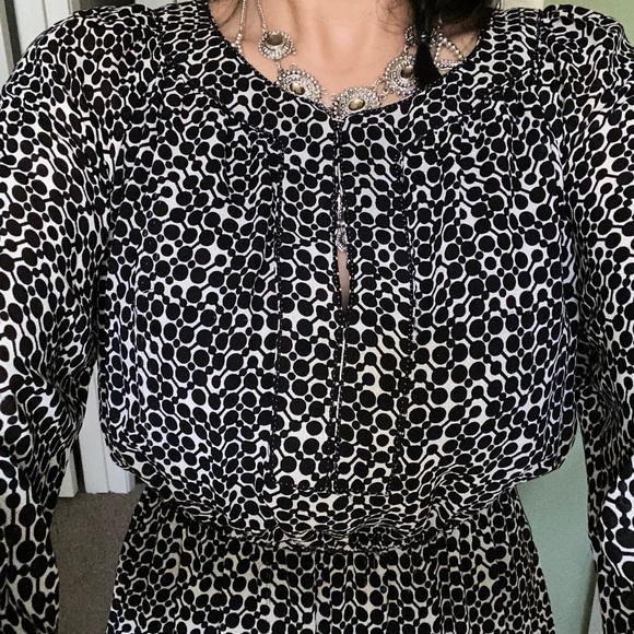 *LAST CHANCE* Black and white print dress- Studio M - Picture 6 of 7